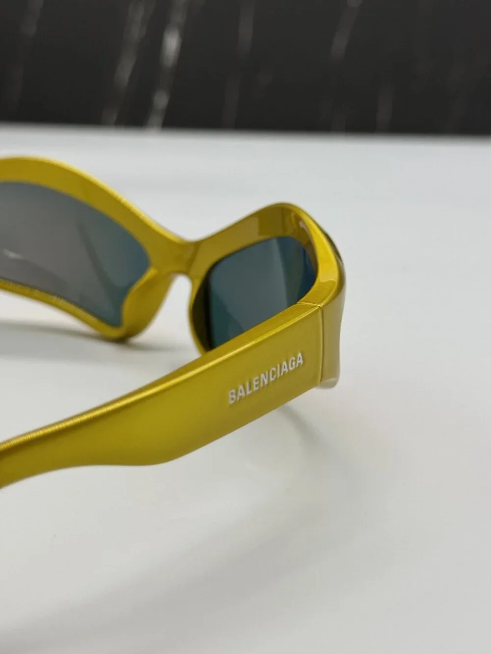 NEW BALENCIAGA BB0314S 004 YELLOW GEOMETRIC UNISEX SUNGLASSES BALENCIAGA EYEWEAR